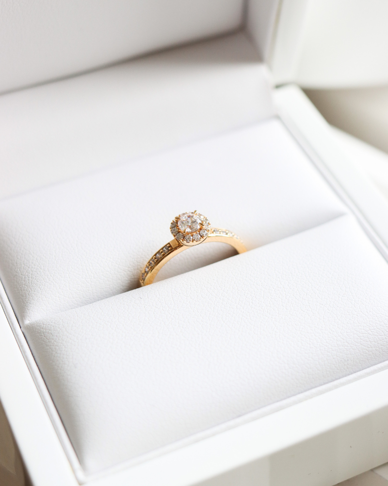 Förlovning: En guide till kärlek och hantverk med Schalins