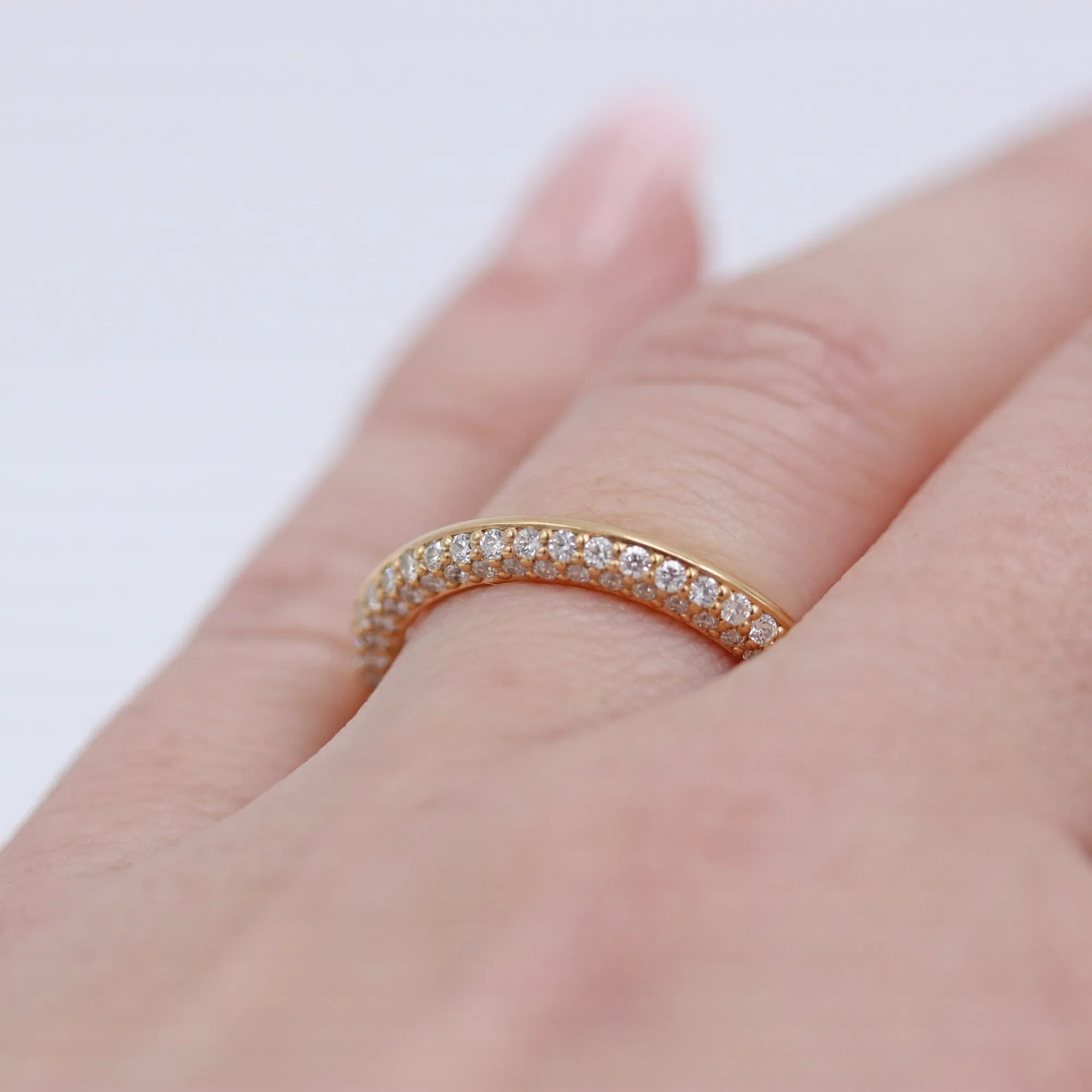 Aure 28-RG18k__hand_5