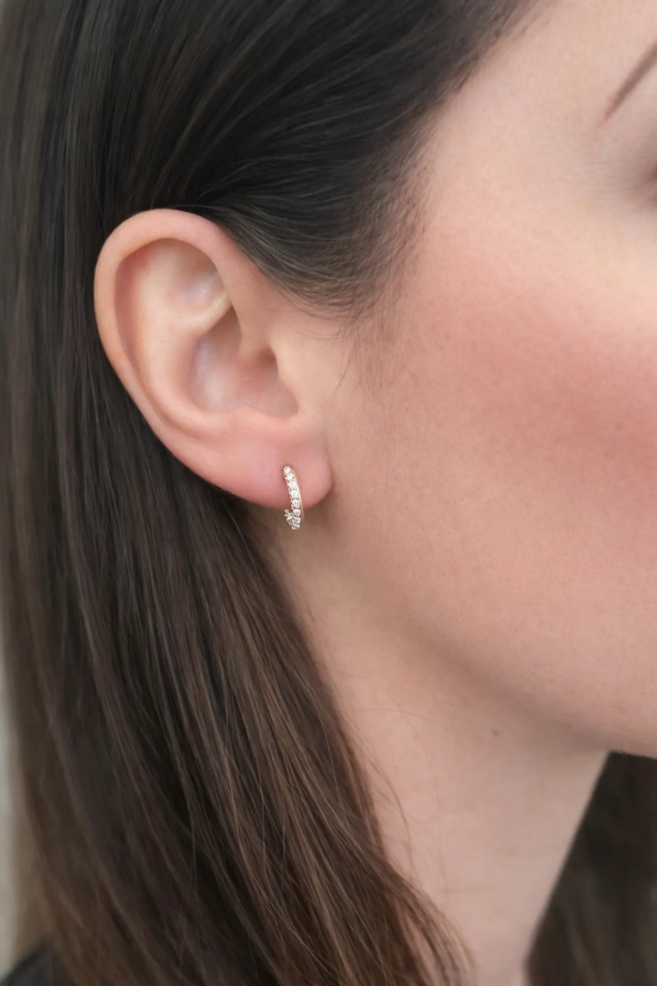 Aure 29D H 0.24-VG18k__contextual_4