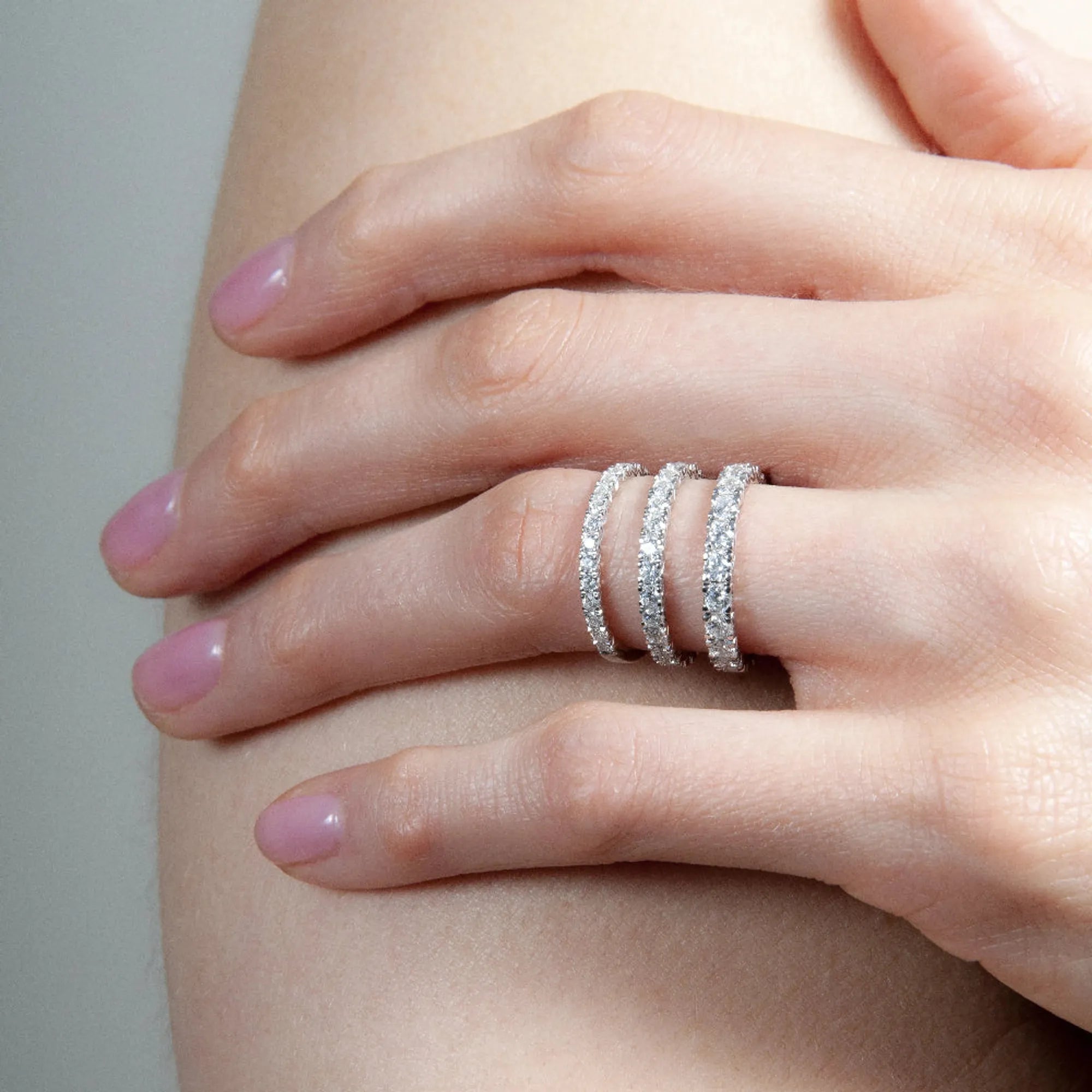 Eterna 10-PD500__hand_3