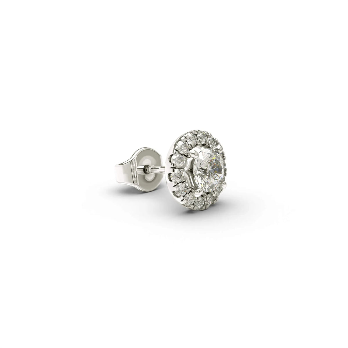 Produktbild på diamantörhängen i halo liggandes. Infattad med en 0.30ct och 14x0.01 lab grown diamanter i vitguld