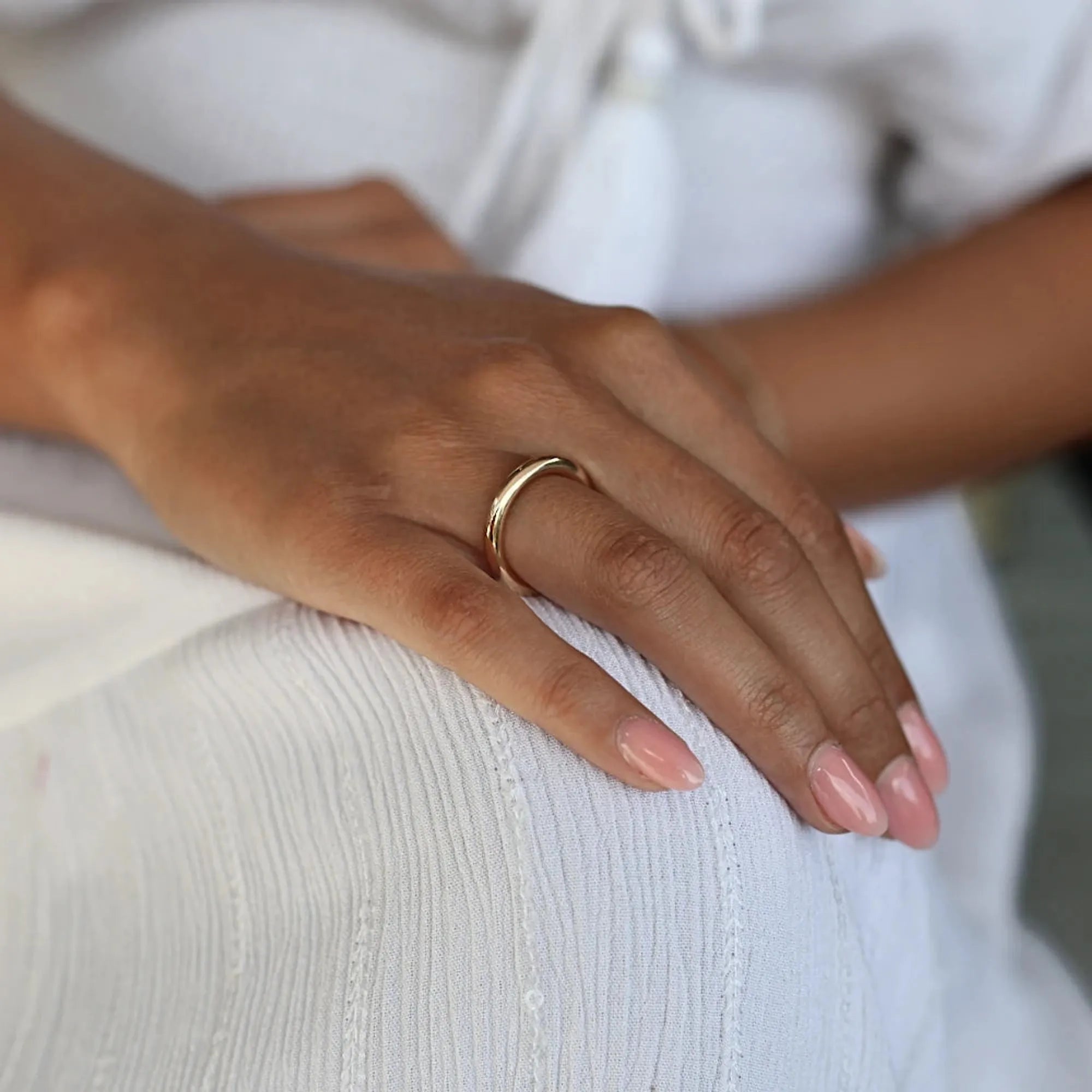 S_AURE_PLAIN_RG18K__hand_5