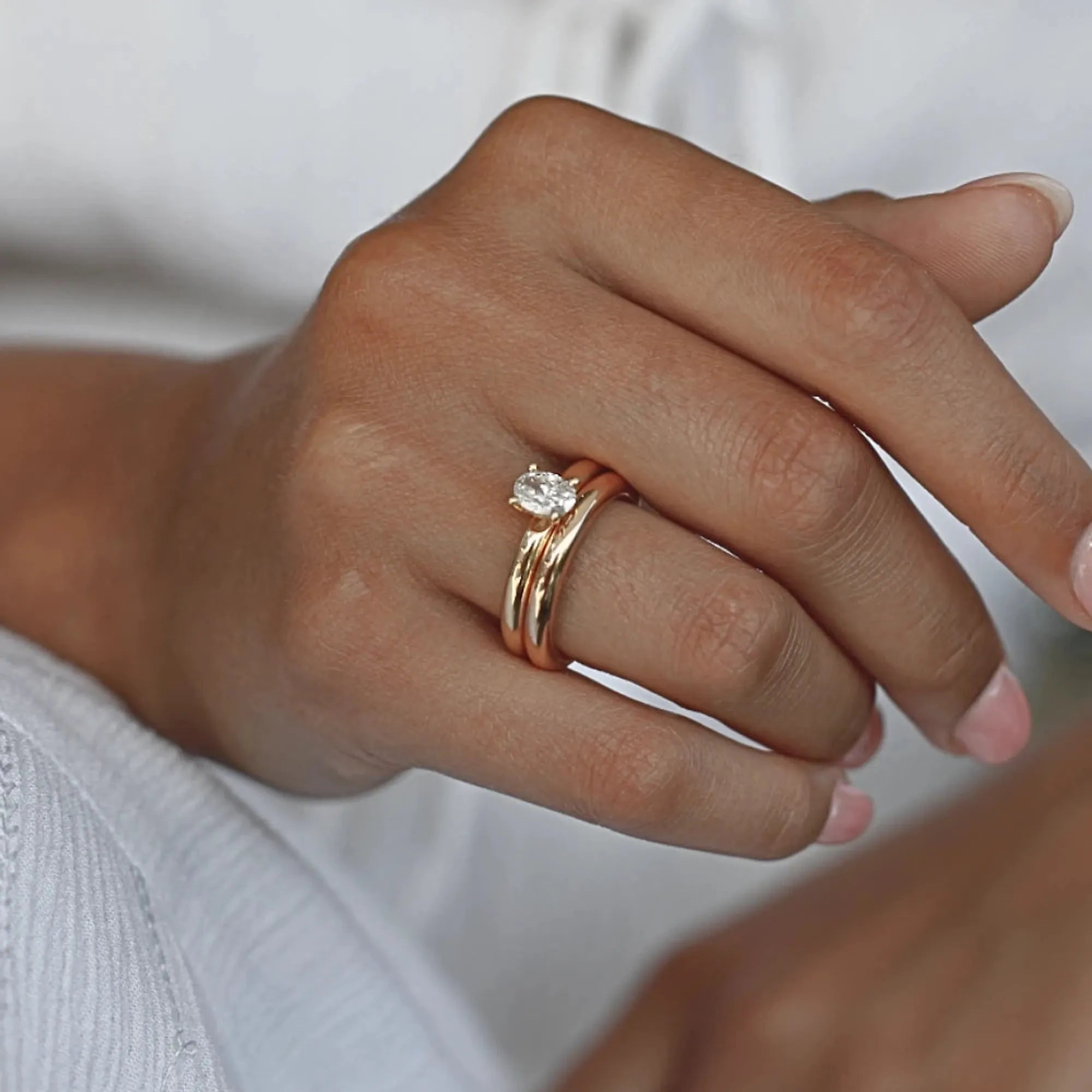 S_AURE_PLAIN_RG18K__hand_8