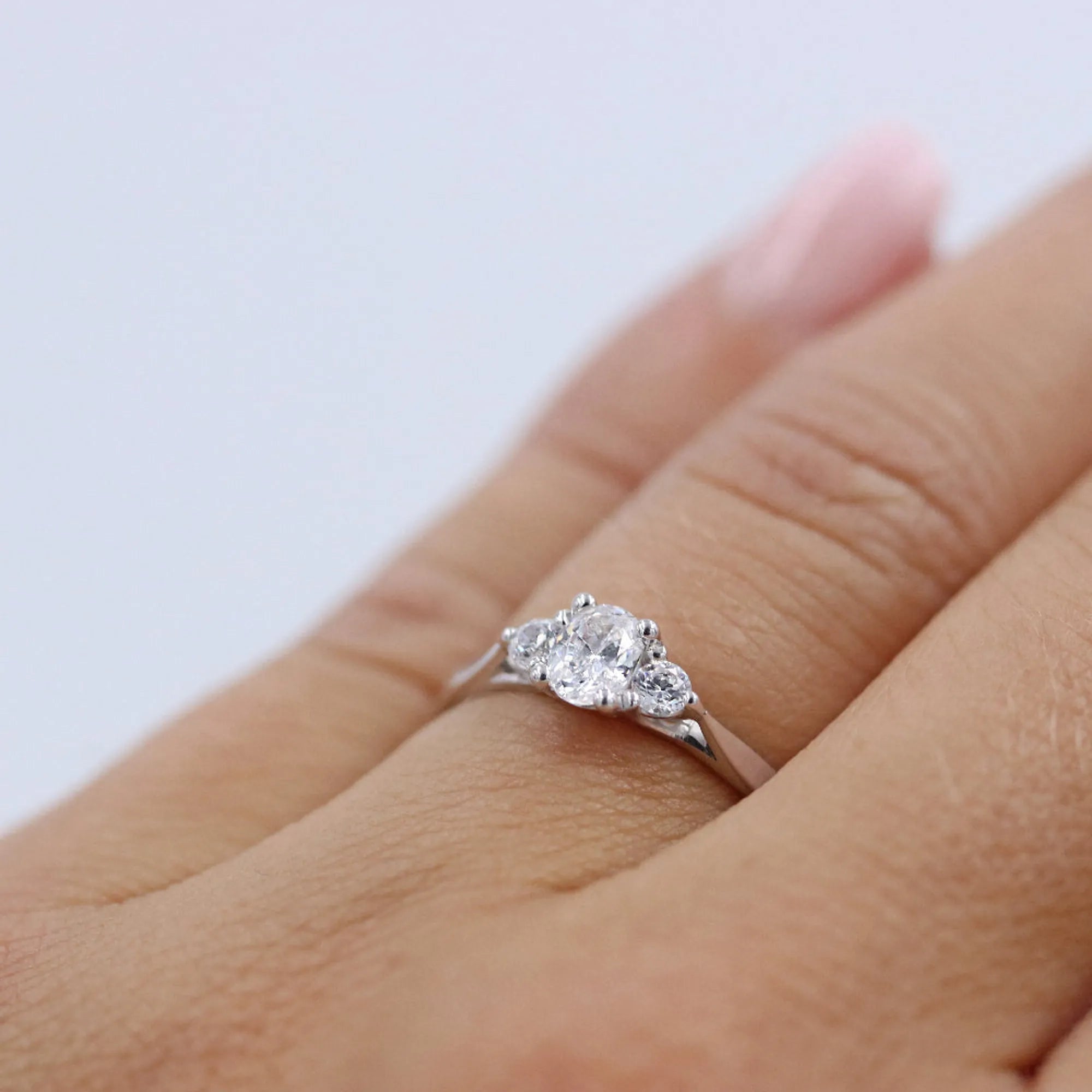 S_ETERNA_3ST_OV_VG14K__hand_3