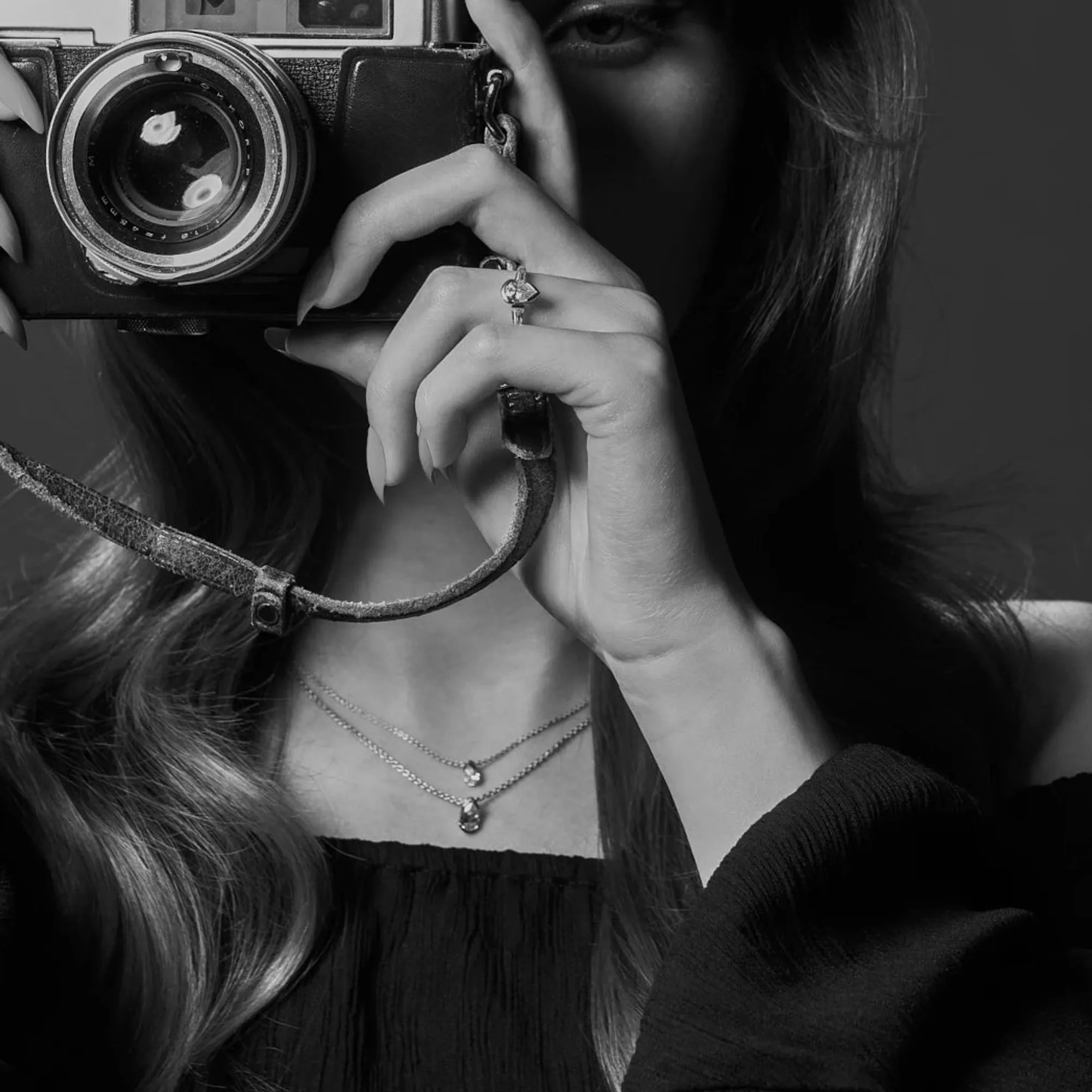 S_Eloge_VG18K__hand_7