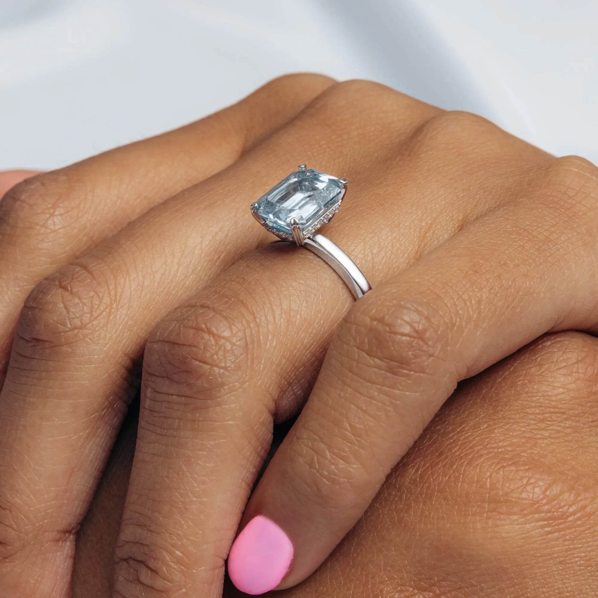 S_Fairytale13_VG18K__hand_4