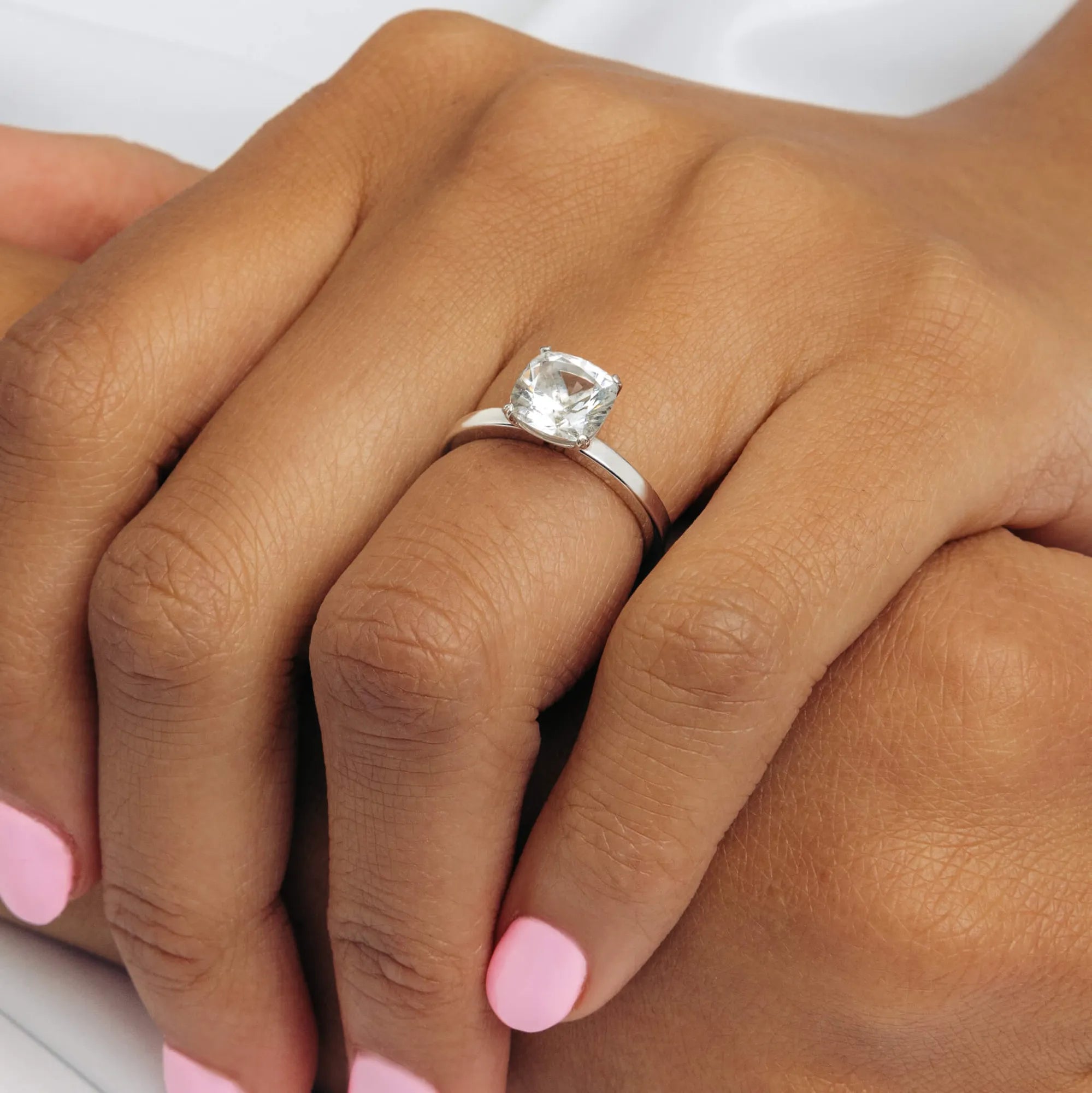 S_Fairytale5_VG18K__hand_3