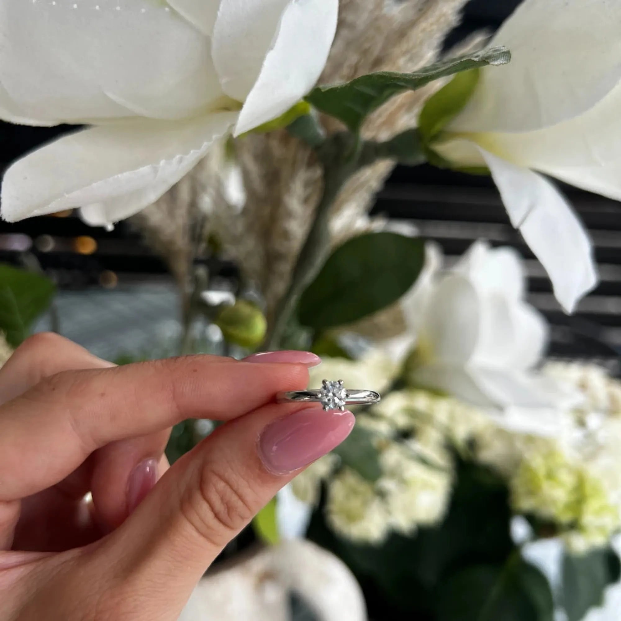 S_Glow_Pt950__hand_6