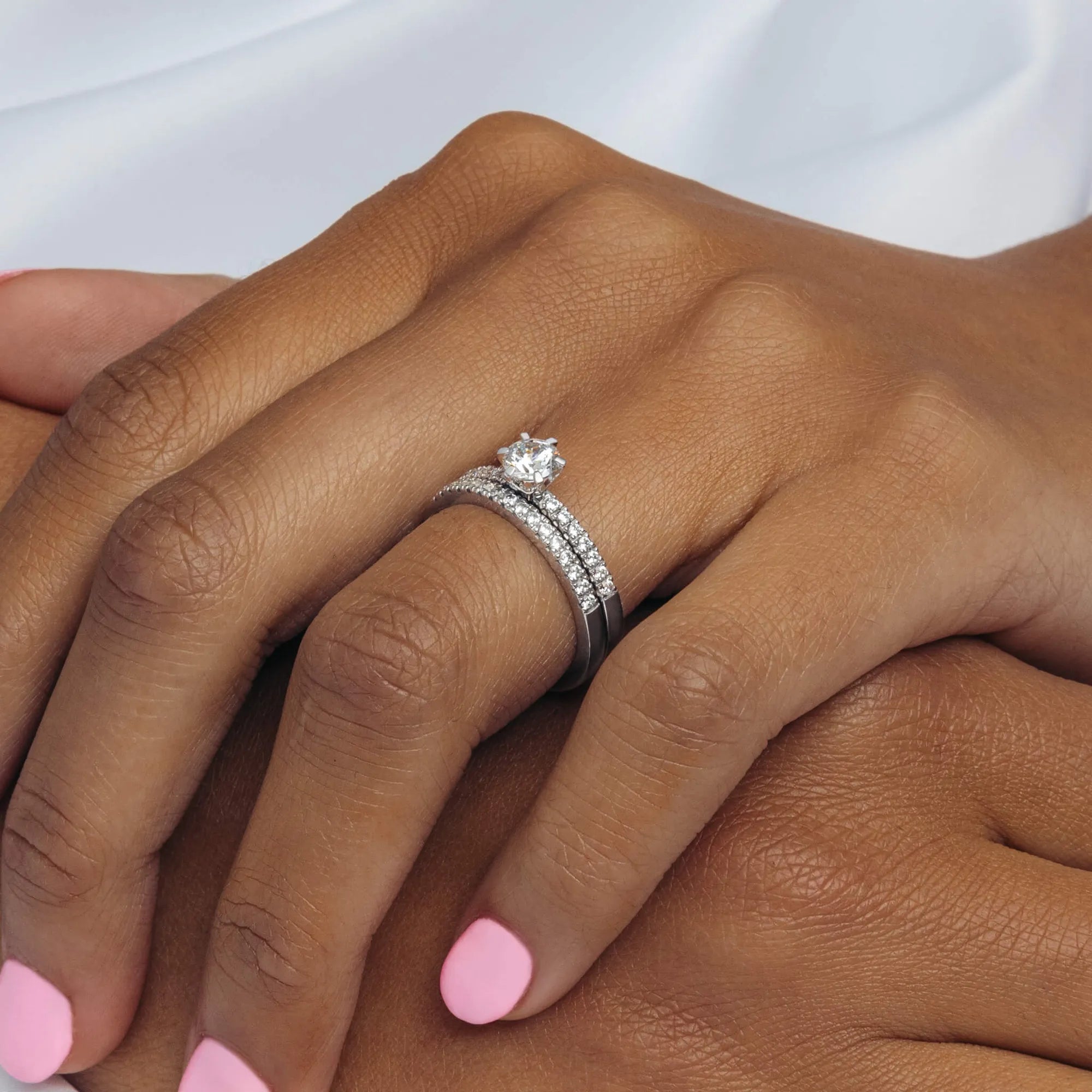 S_Love02_VG18K__hand_5