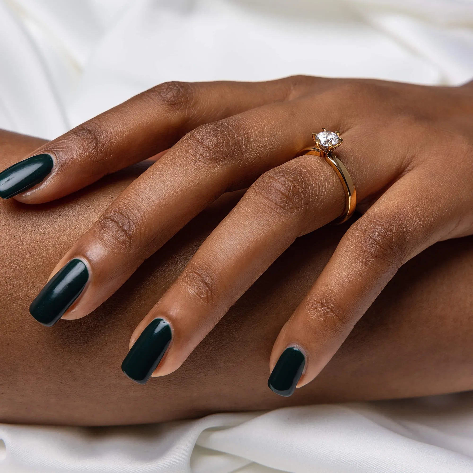 S_Love15_RG18K__hand_3