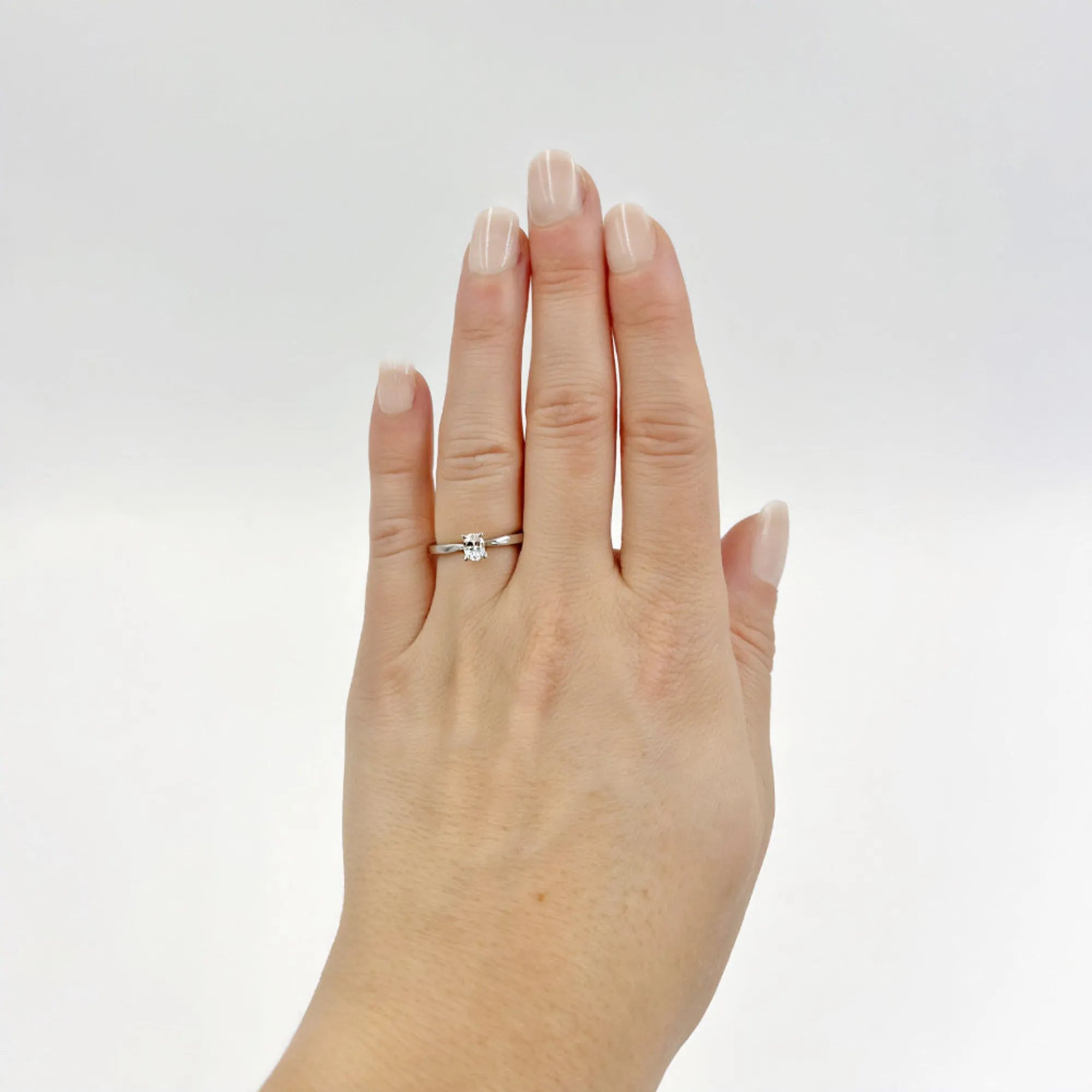 S_NORTH_S4CLOV_Pt950__hand_3