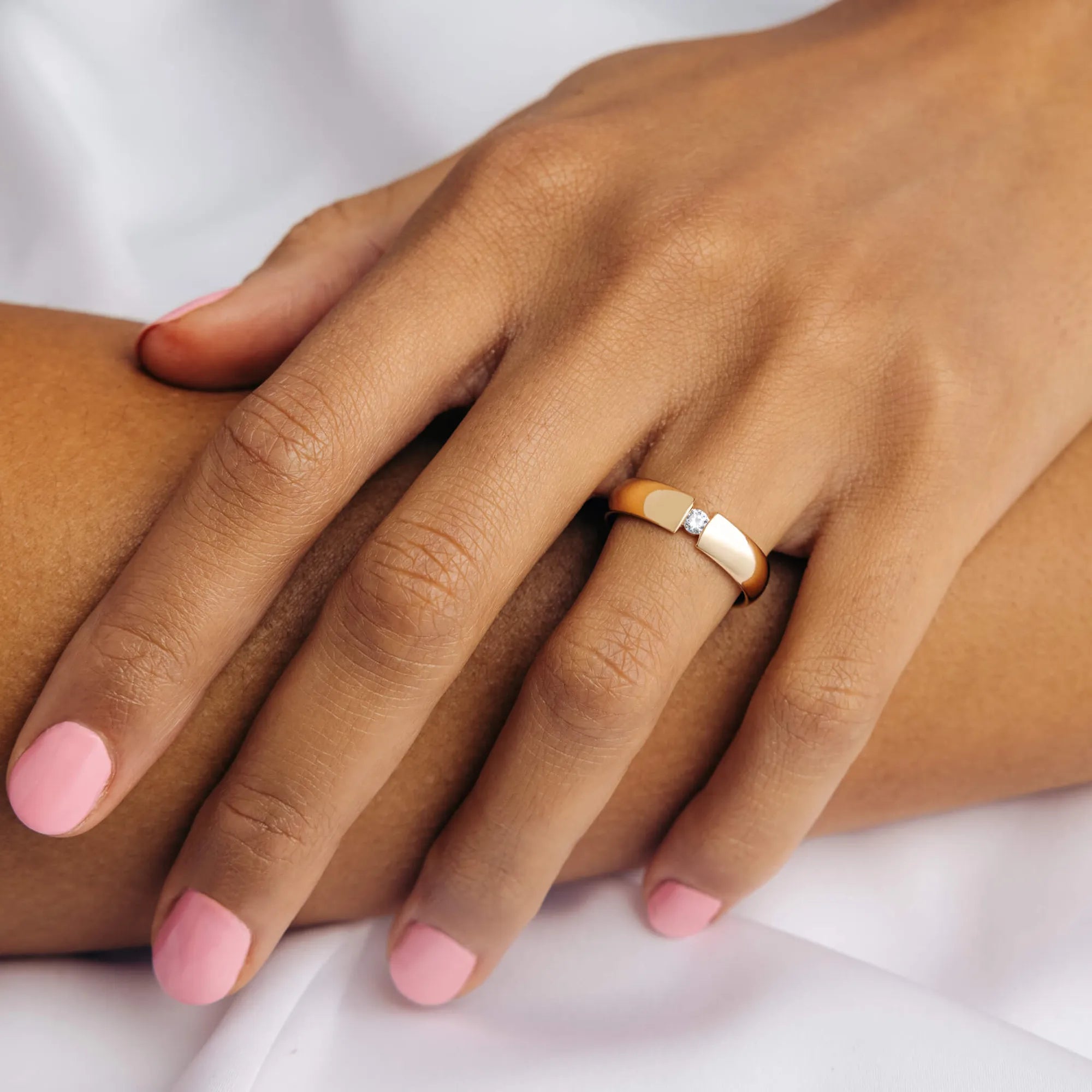 S_SR2013_GU14K__hand_3