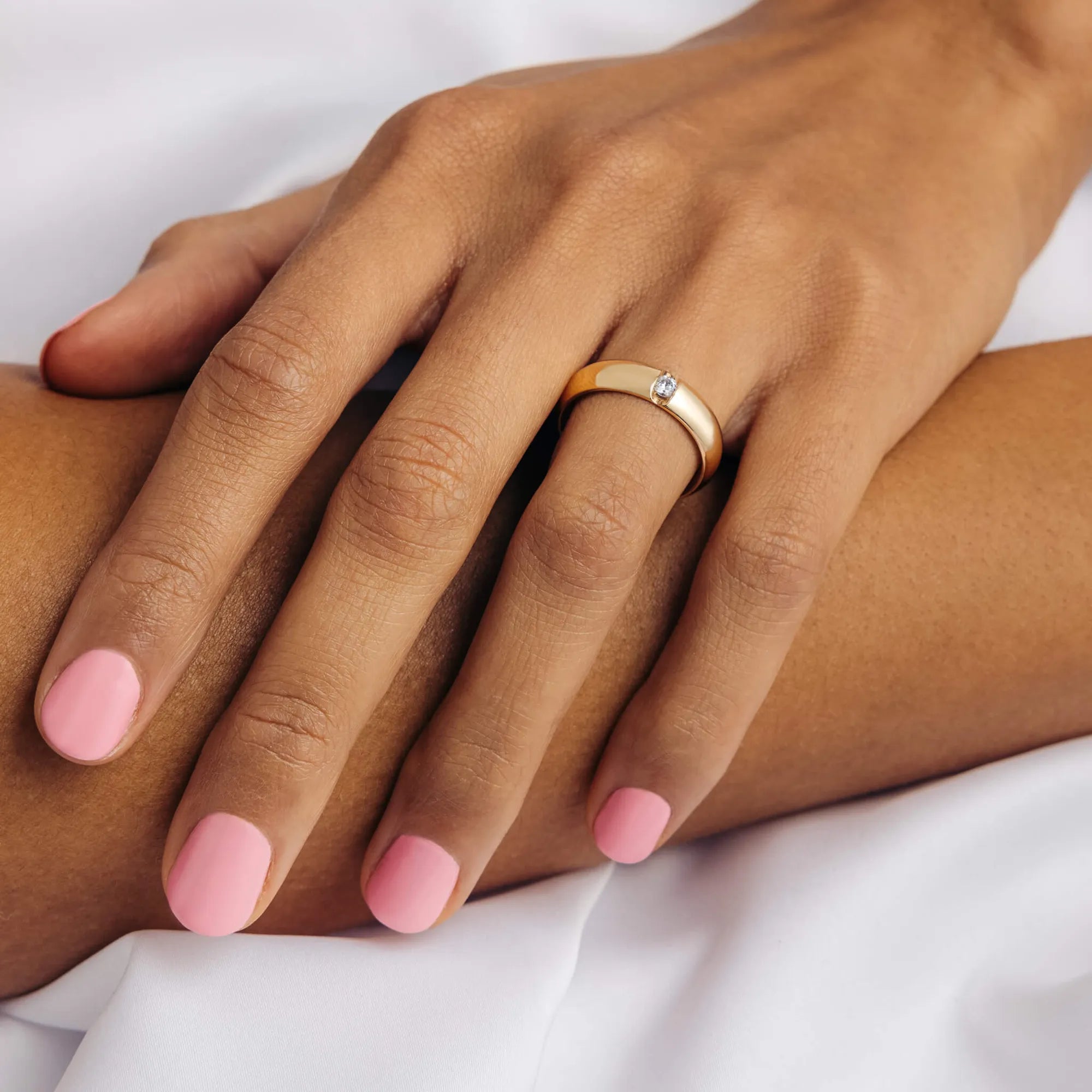 S_SR2048_GU14K__hand_3