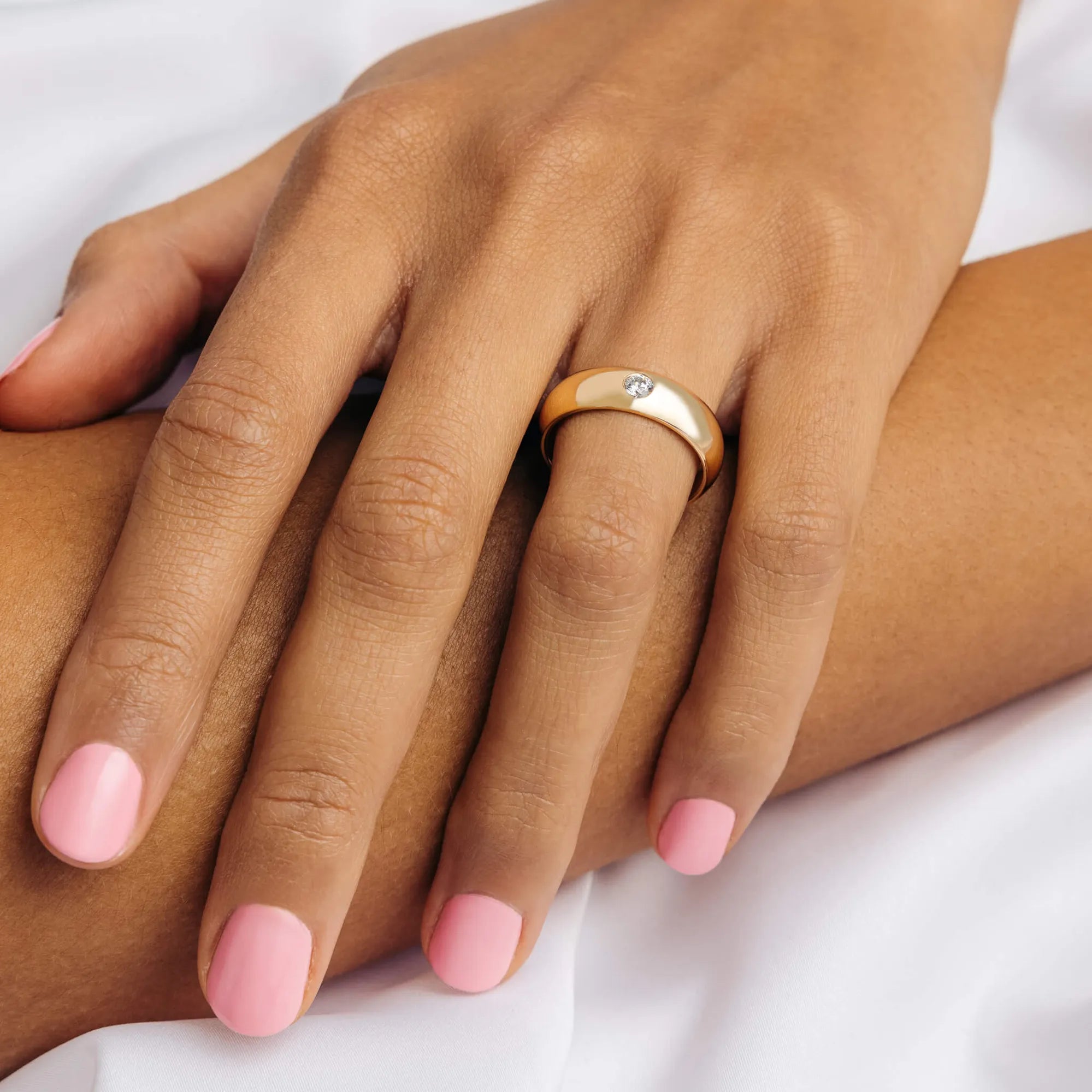 S_SR2049_RG18K__hand_3