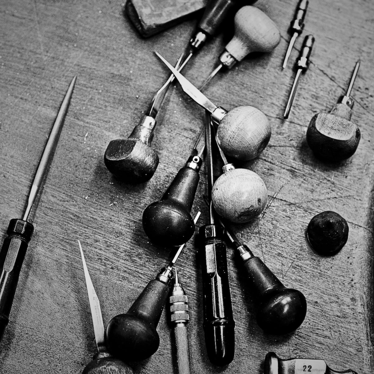 Smyckesverktyg i verkstad - hantverk från Schalins i Östersund, Jämtland, Sverige