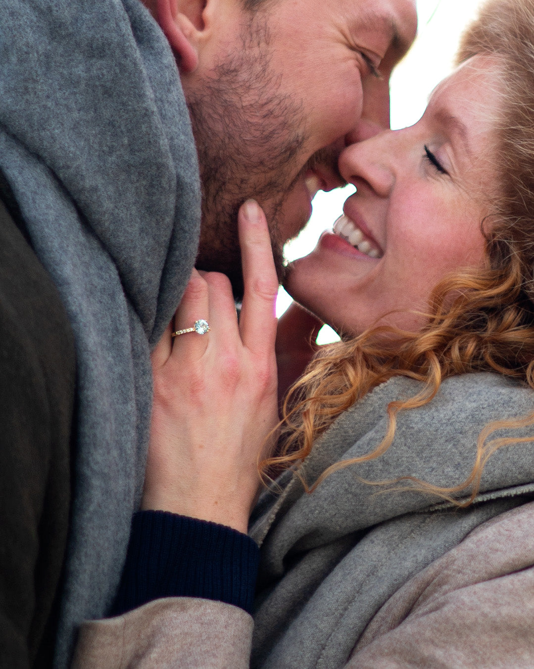 Frida Sömskar _ Blå ädelsten Akvamarin Schalins _ Förlovning 