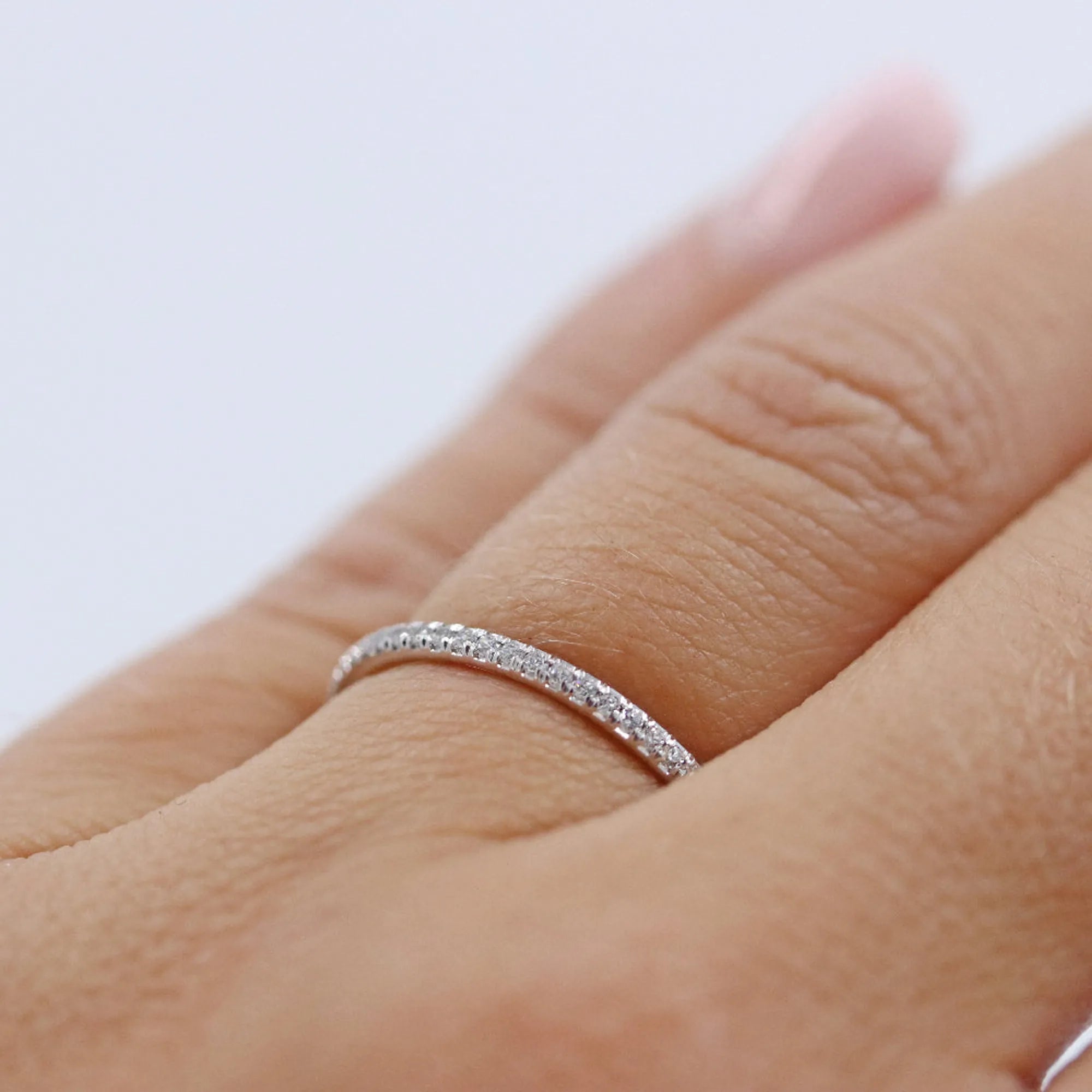 S_AURE_ALLIANCE_SI935__hand_3