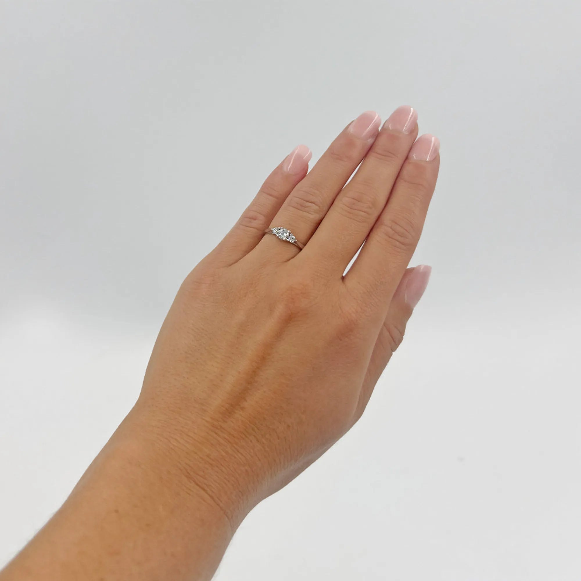 S_ETERNA_3ST_BR_VG14K__hand_3