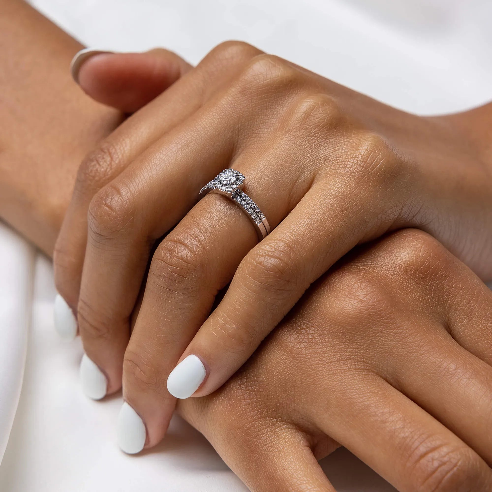 S_Love05_VG14K__hand_4