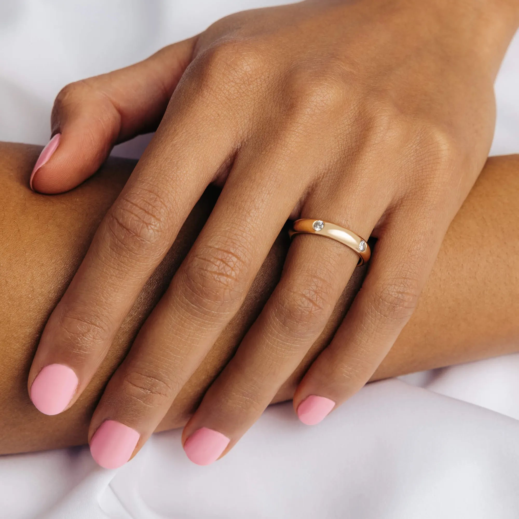 S_SR2026_GU14K__hand_3