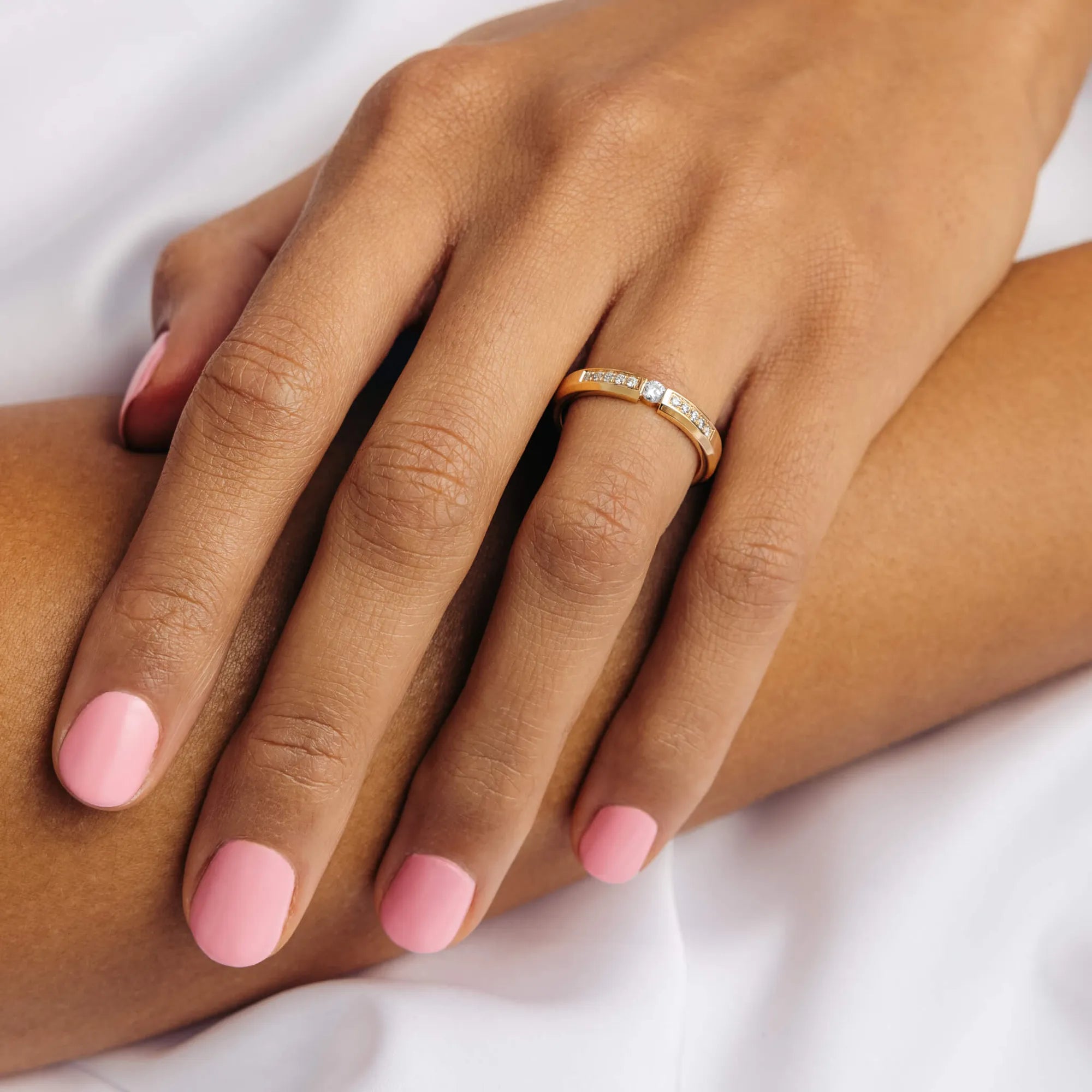 S_SR2053_RG18K__hand_3